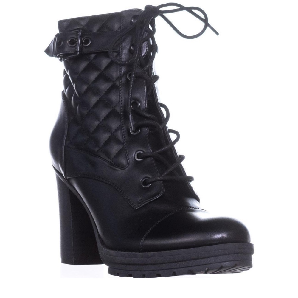 Women’s black boots